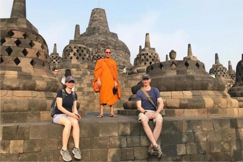 From Yogyakarta: Borobudur Temple Half-Day Tour with Entry Fee